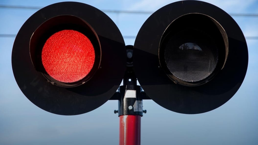 [NEW] Fed Signals: Economic Shifts Ahead - Timely Email